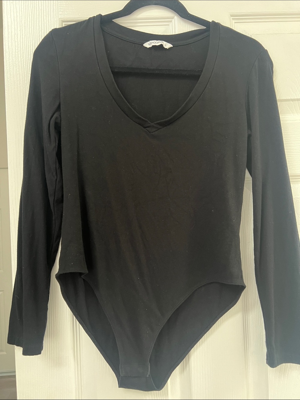 Women’s Black Long-Sleeve V-Neck Bodysuit